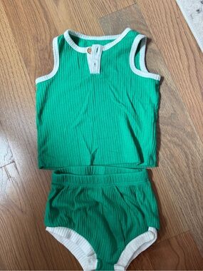 Cat & Jack Green Ribbed Baby Tank Set with White Trim